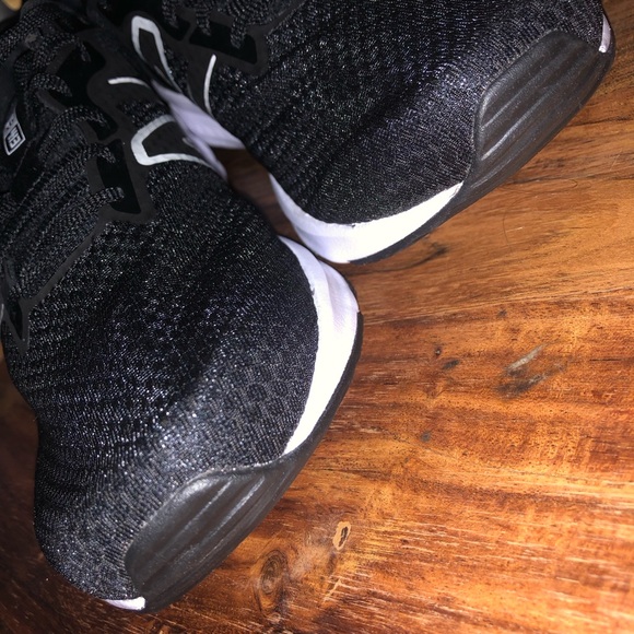 NEW Mens New Balance Black 8.5 Sneakers M413V2 - Picture 6 of 11